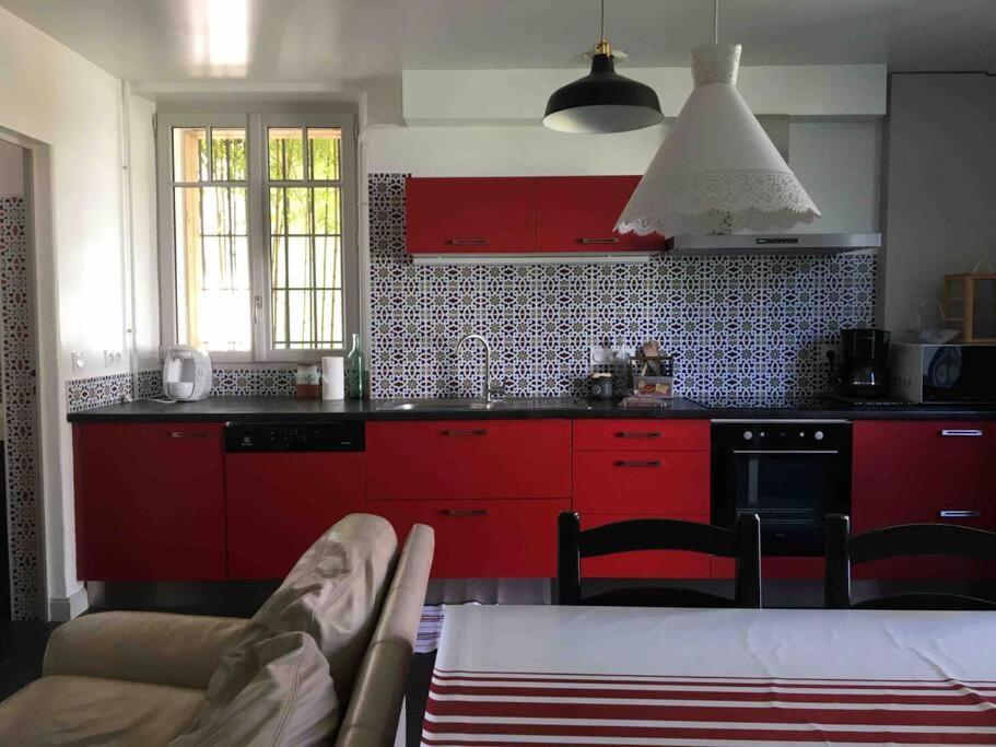 Appartement En Rez De Jardin 西布勒 外观 照片